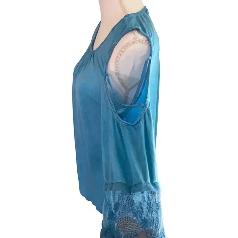 Umgee size L cold shoulder super soft gorgeous top EUC - Picture 4 of 9